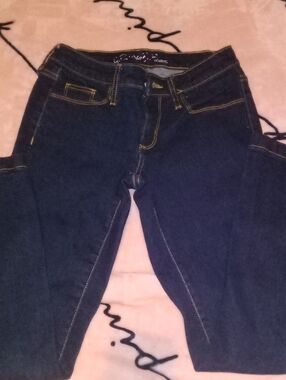 Universal Thread Dark Blue Skinny Jeans with Contrast Stitching